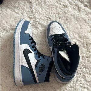 Jordan 1 Retro High Golf University Blue